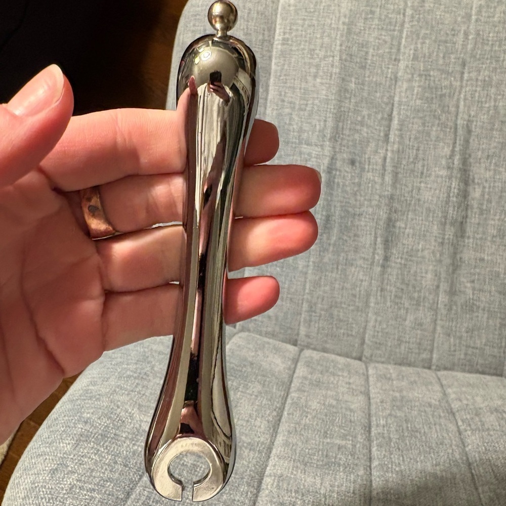 PAMPERED CHEF STAINLESS CHERRY OLIVE PITTER - Picture 8 of 11